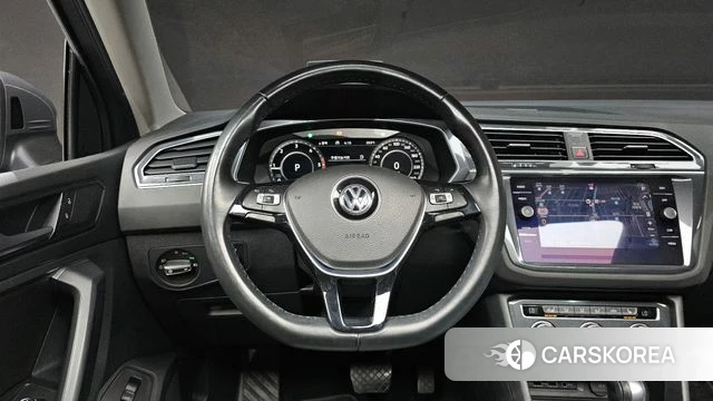 Volkswagen Tiguan second Generation 2018 Серый из Кореи, фото 4