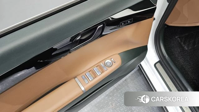 Hyundai Grandeur (GN7) 2025 Белый из Кореи, фото 4