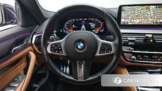 BMW 5 Series (G30) 2021 Черный из Кореи, фото 4