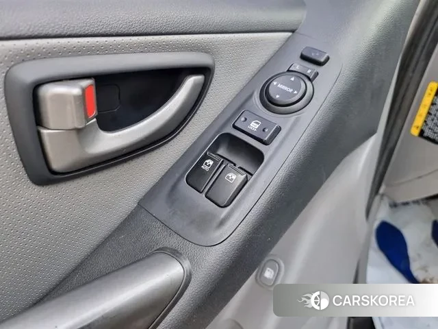 Hyundai The New Grand Starex 2018 Серебристо-серый из Кореи, фото 4