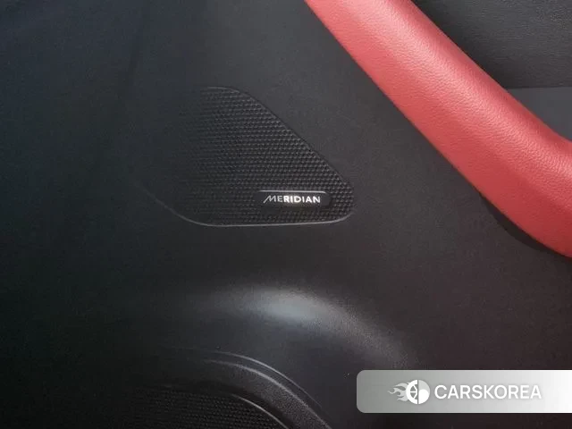 Jaguar F-PACE 2020 Серый из Кореи, фото 4