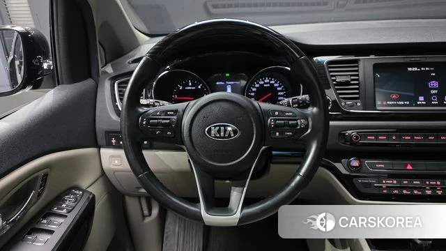 Kia The New Carnival 2019 Серый из Кореи, фото 4