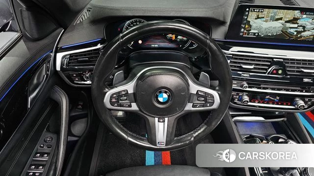 BMW 5 Series (G30) 2018 Серый из Кореи, фото 4