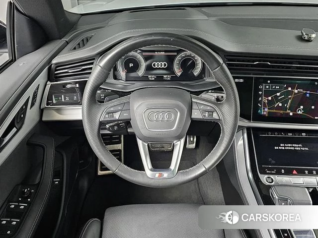 Audi Q8 (4M) 2023 Белый из Кореи, фото 4