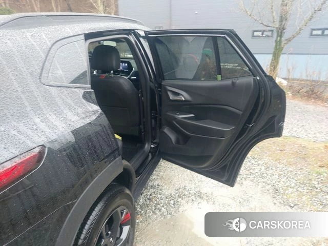 Chevrolet (GM Daewoo) Trax Crossover 2025 Черный из Кореи, фото 4