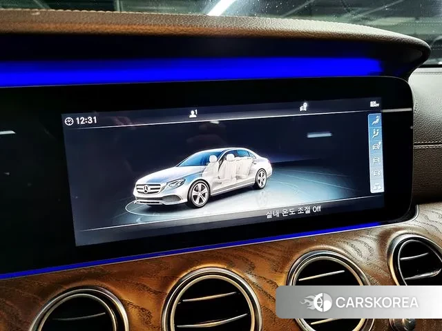 Mercedes-Benz E-Class W213 2019 Белый из Кореи, фото 4