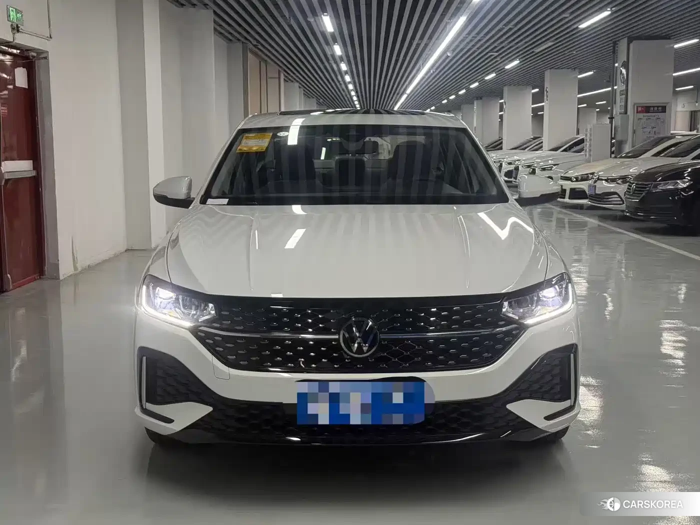 Volkswagen Lavida 2026 Белый из Китая, фото 4