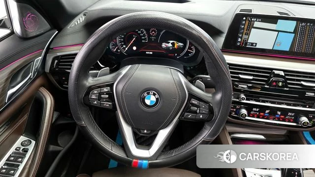 BMW 5 Series (G30) 2018 Белый из Кореи, фото 4