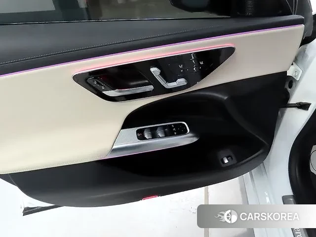 Mercedes-Benz E-Class W214 2024 Белый из Кореи, фото 4