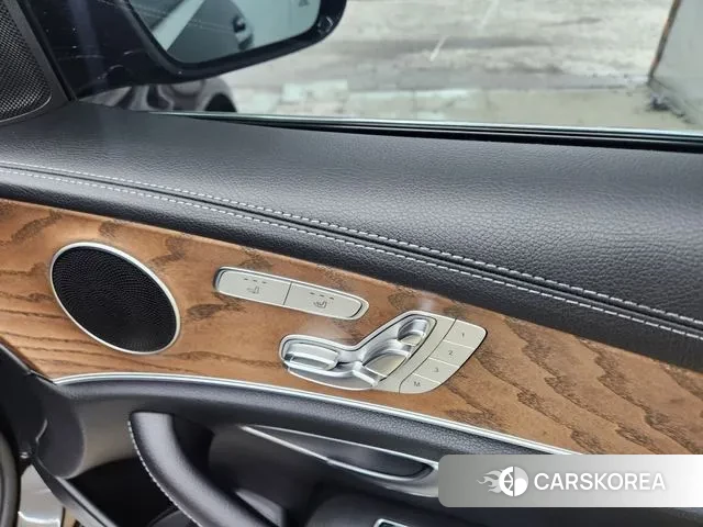 Mercedes-Benz E-Class W213 2021 Черный из Кореи, фото 4