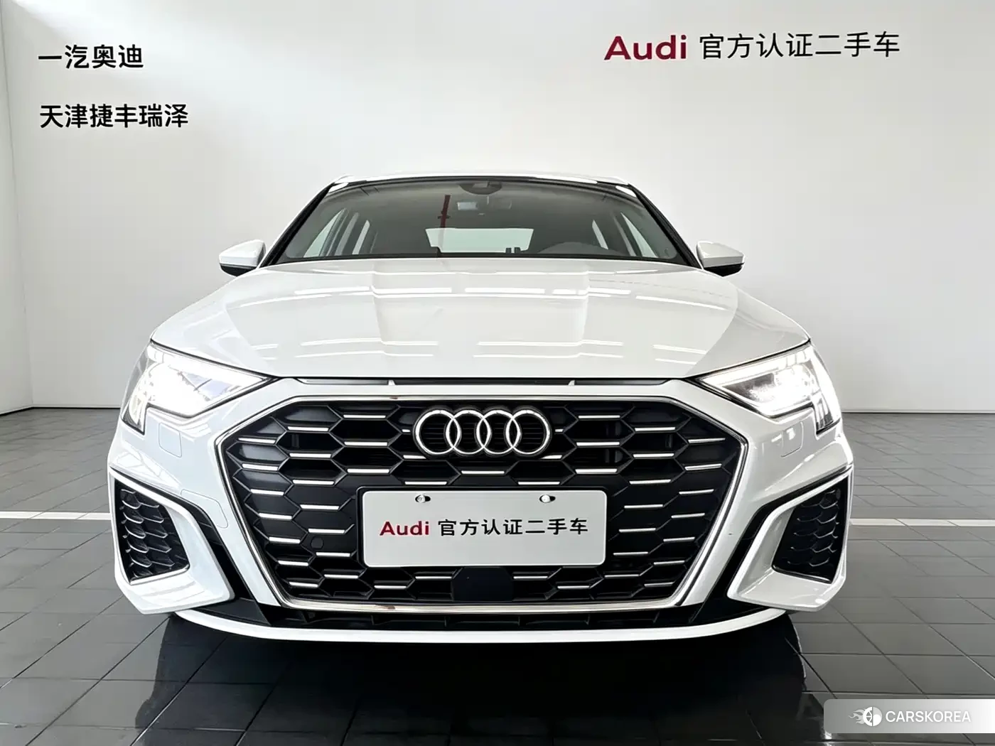 Audi A3 2024 Белый из Китая, фото 4
