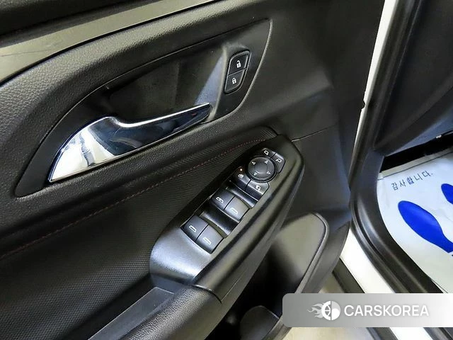 Chevrolet (GM Daewoo) Trailblazer 2020 Белый из Кореи, фото 4