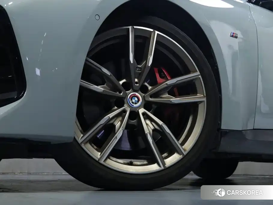 BMW M240i 2023 Silver/gray из Китая, фото 4