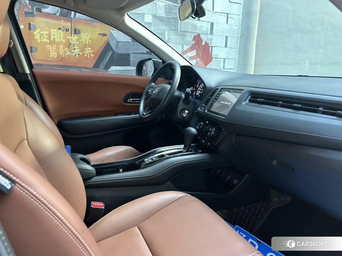 Honda Vezel 2022 Темно-серый из Китая, фото 4