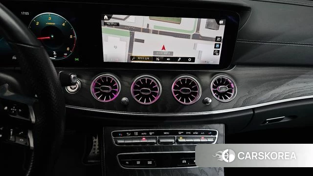 Mercedes-Benz E-Class W213 2021 Белый из Кореи, фото 4