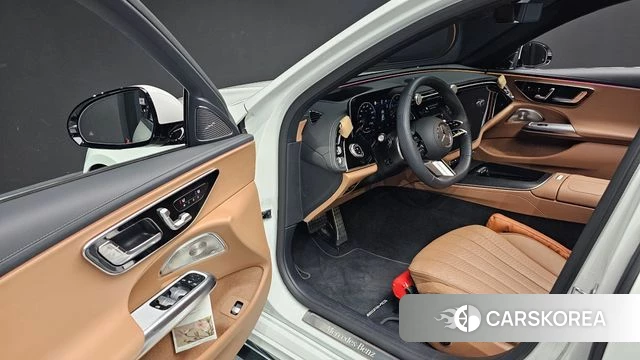 Mercedes-Benz E-Class W214 2026 Белый из Кореи, фото 4