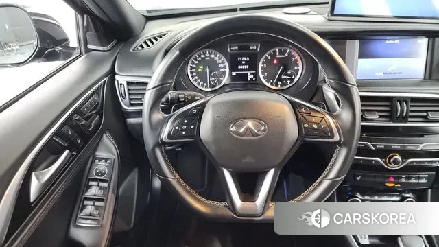 Infiniti Q30 2018 Черный из Кореи, фото 4