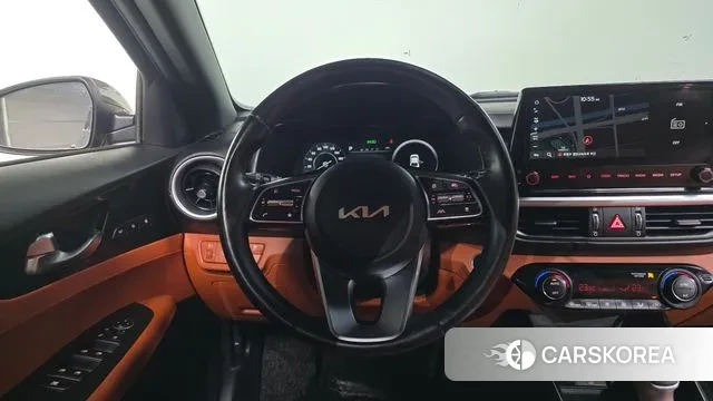 Kia The New K3 2nd generation 2022 Серый из Кореи, фото 4
