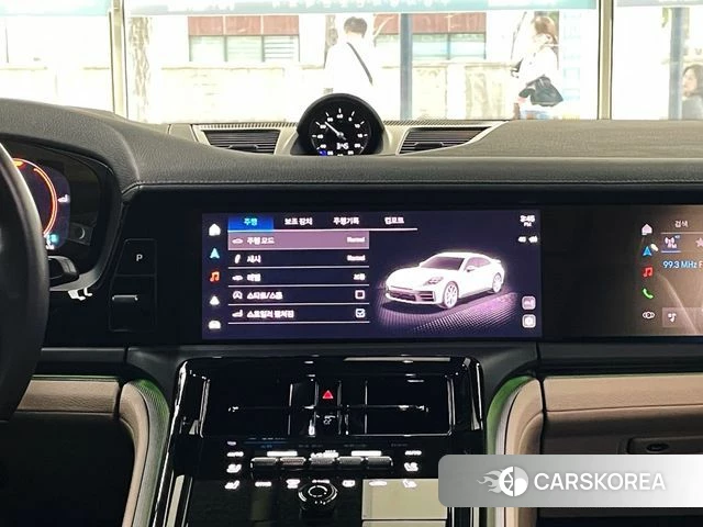 Porsche Panamera (976) 2024 Черный из Кореи, фото 4