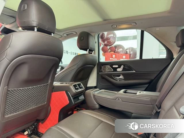 Mercedes-Benz GLE (import) 2022 Черный из Китая, фото 4