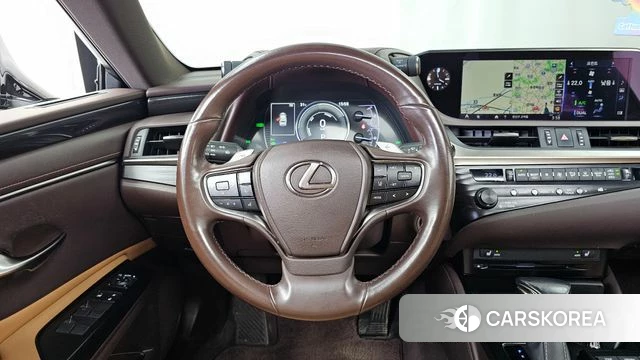 Lexus ES300h 7th generation 2019 Серебристо-серый из Кореи, фото 4