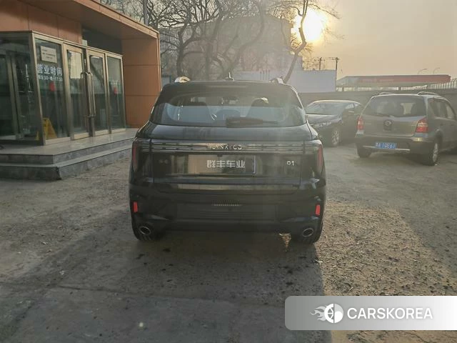 Lynk 01 2024 Черный из Китая, фото 4