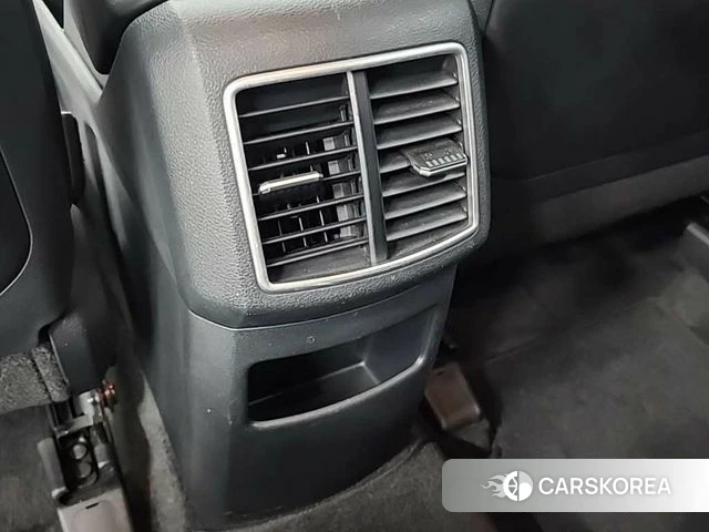 Kia Sportage 5th Generation 2021 Белый из Кореи, фото 4