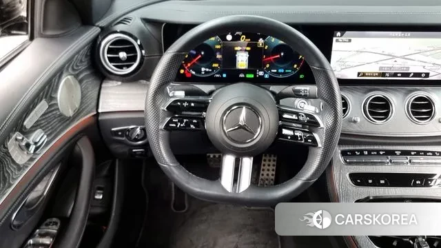 Mercedes-Benz E-Class W213 2022 Черный из Кореи, фото 4