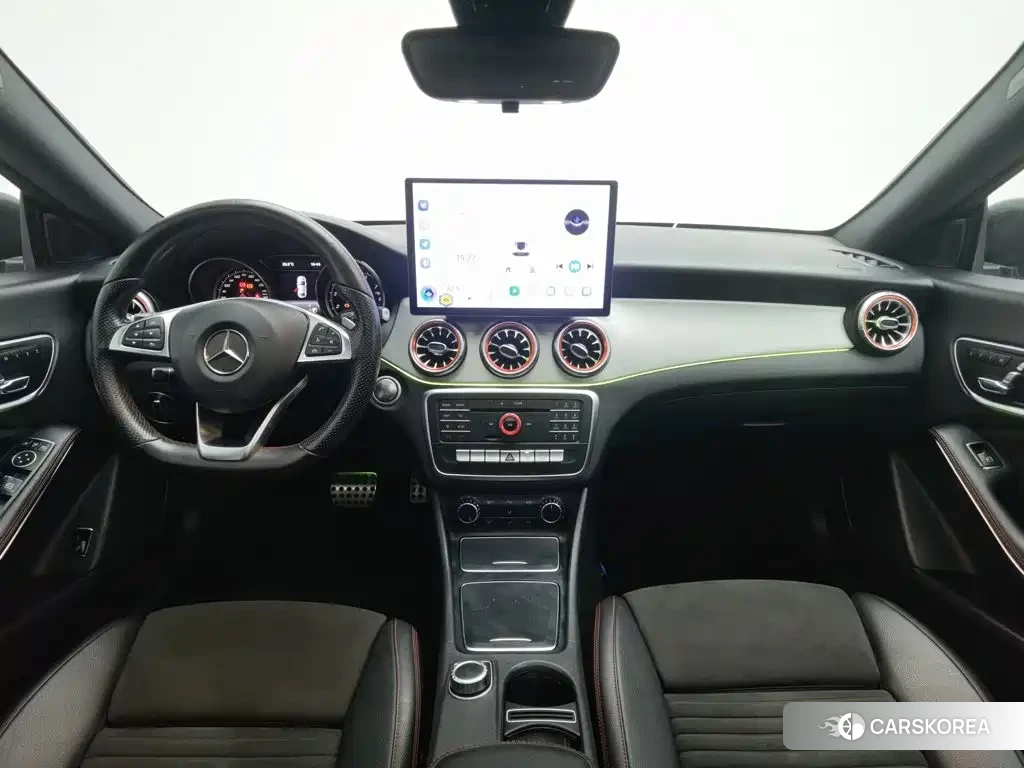 Mercedes-Benz CLA 2018 Red/purple из Китая, фото 4