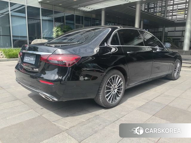 Mercedes-Benz E-class 2022 Черный из Китая, фото 4
