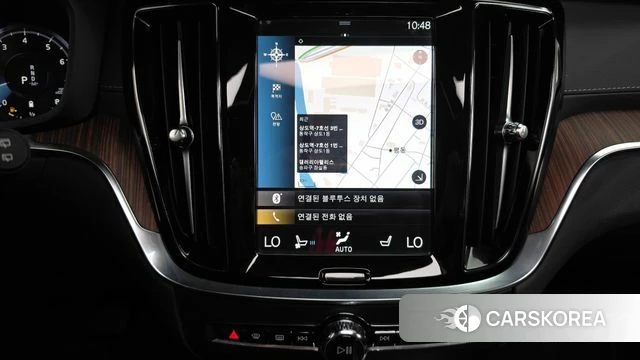 Volvo V60 Cross-Country 2nd Generation 2021 Белый из Кореи, фото 4