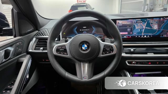 BMW X6 (G06) 2025 Черный из Кореи, фото 4