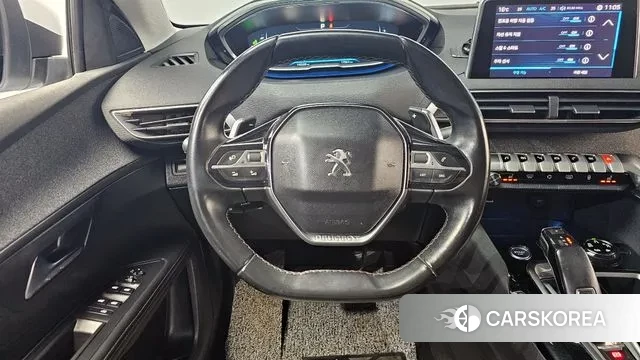Peugeot 5008 second generation 2018 Белый из Кореи, фото 4