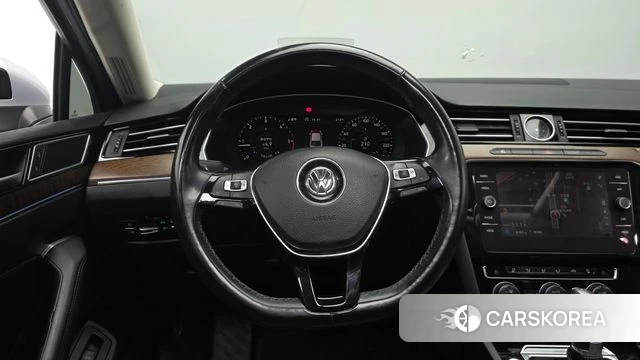 Volkswagen Passat GT (B8) 2018 Серебристо-серый из Кореи, фото 4