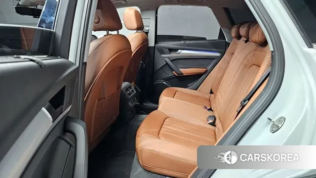 Audi Q5 (FY) 2023 Белый из Кореи, фото 4