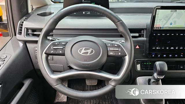 Hyundai Staria 2025 Желтый из Кореи, фото 4