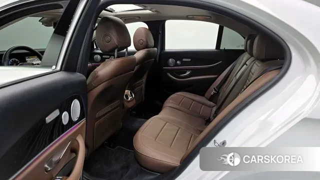 Mercedes-Benz E-Class W213 2020 Белый из Кореи, фото 4