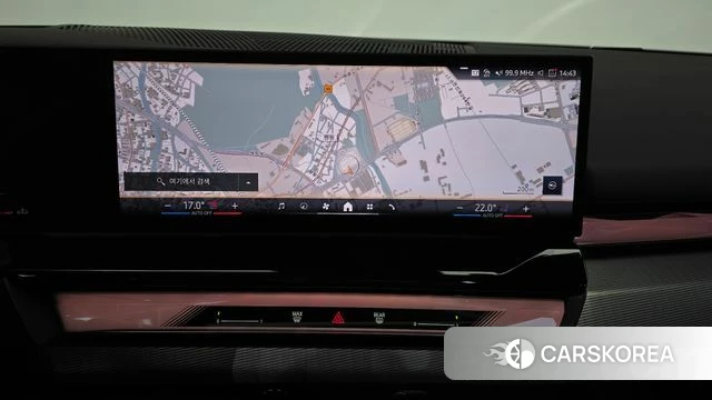 BMW 5 Series (G60) 2025 Светло-серебряный цвет из Кореи, фото 4