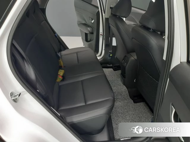 Hyundai Kona (SX2) 2025 Белый из Кореи, фото 4
