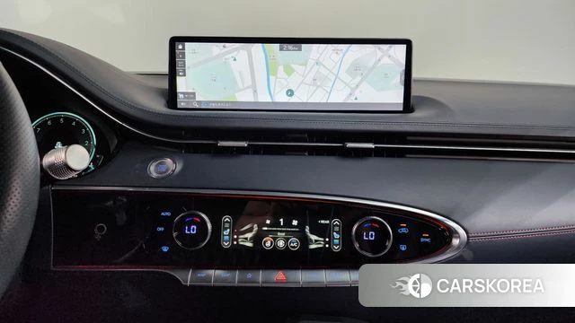 Genesis GV70 2023 Черный из Кореи, фото 4