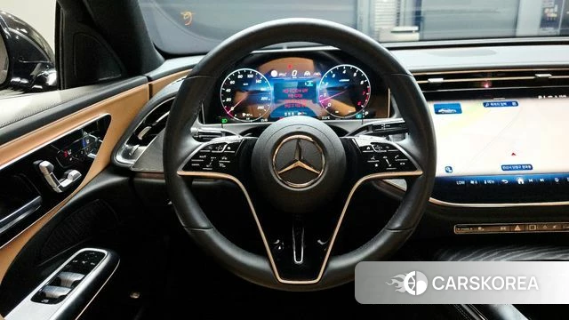 Mercedes-Benz E-Class W214 2025 Черный из Кореи, фото 4