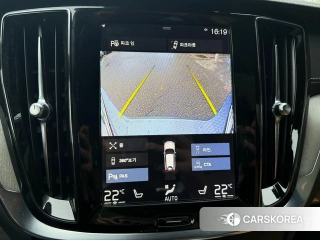 Volvo V60 Cross-Country 2nd Generation 2019 Серый из Кореи, фото 4