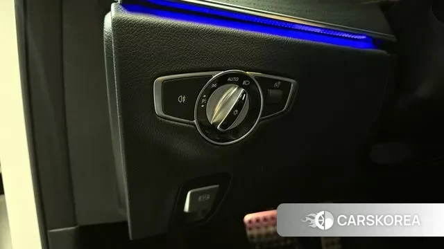 Mercedes-Benz E-Class W213 2020 Белый из Кореи, фото 4