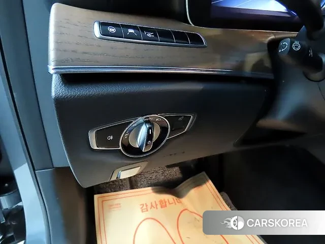 Mercedes-Benz E-Class W213 2020 Серый из Кореи, фото 4