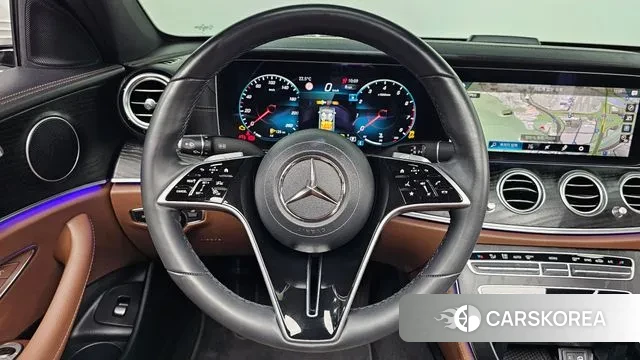 Mercedes-Benz E-Class W213 2023 Белый из Кореи, фото 4