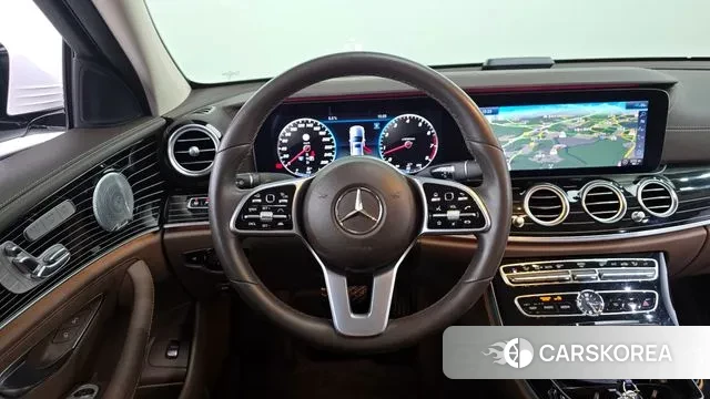 Mercedes-Benz E-Class W213 2020 Белый из Кореи, фото 4