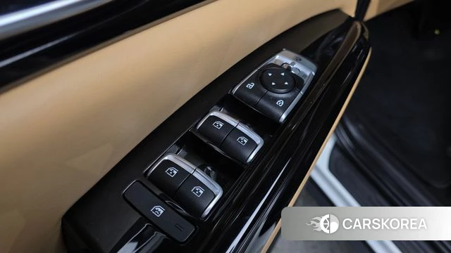 Kia Carnival 4th generation 2023 Белый из Кореи, фото 4