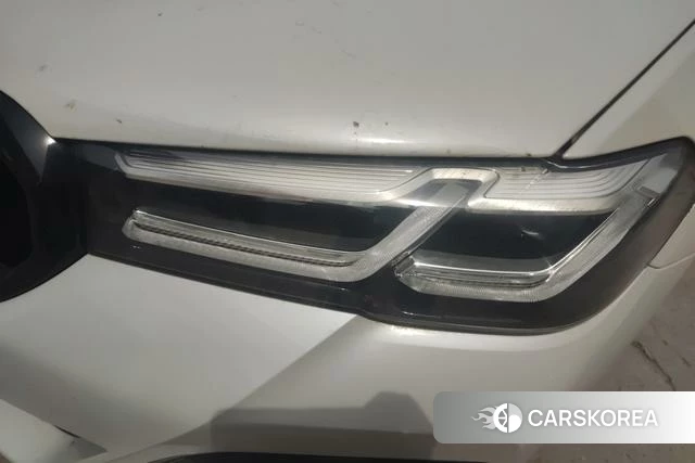 BMW 5 series PHEV 2022 Белый из Китая, фото 4