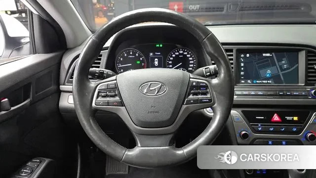 Hyundai Avante AD 2018 Белый из Кореи, фото 4