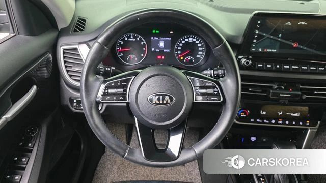Kia Seltos 2020 Серый из Кореи, фото 4